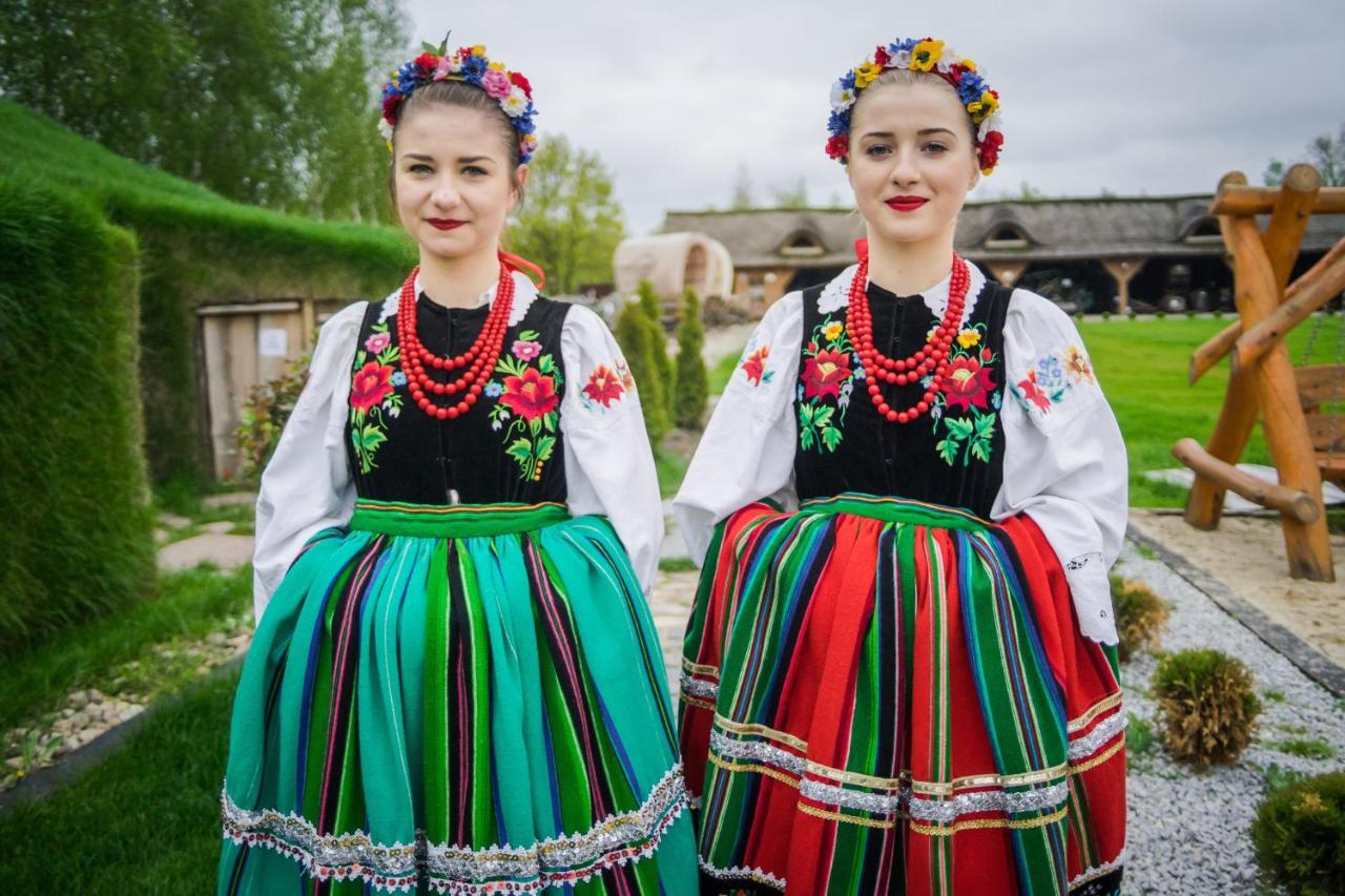 Stare Miasto  Skansen Bicz Resort מראה חיצוני תמונה